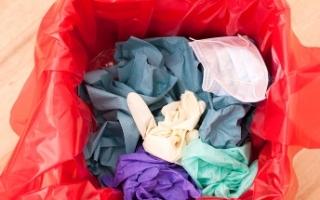 Søppeltaxi fjerner avfall fra oppussing​